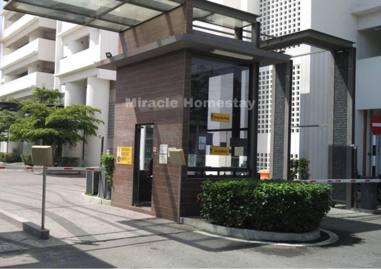 Miracle Woodsbury Habour Place 巴特沃思 外观 照片